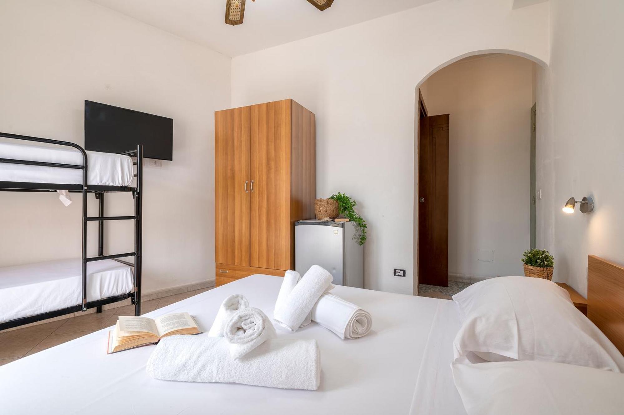 Oasis Guest House Alghero Exterior photo